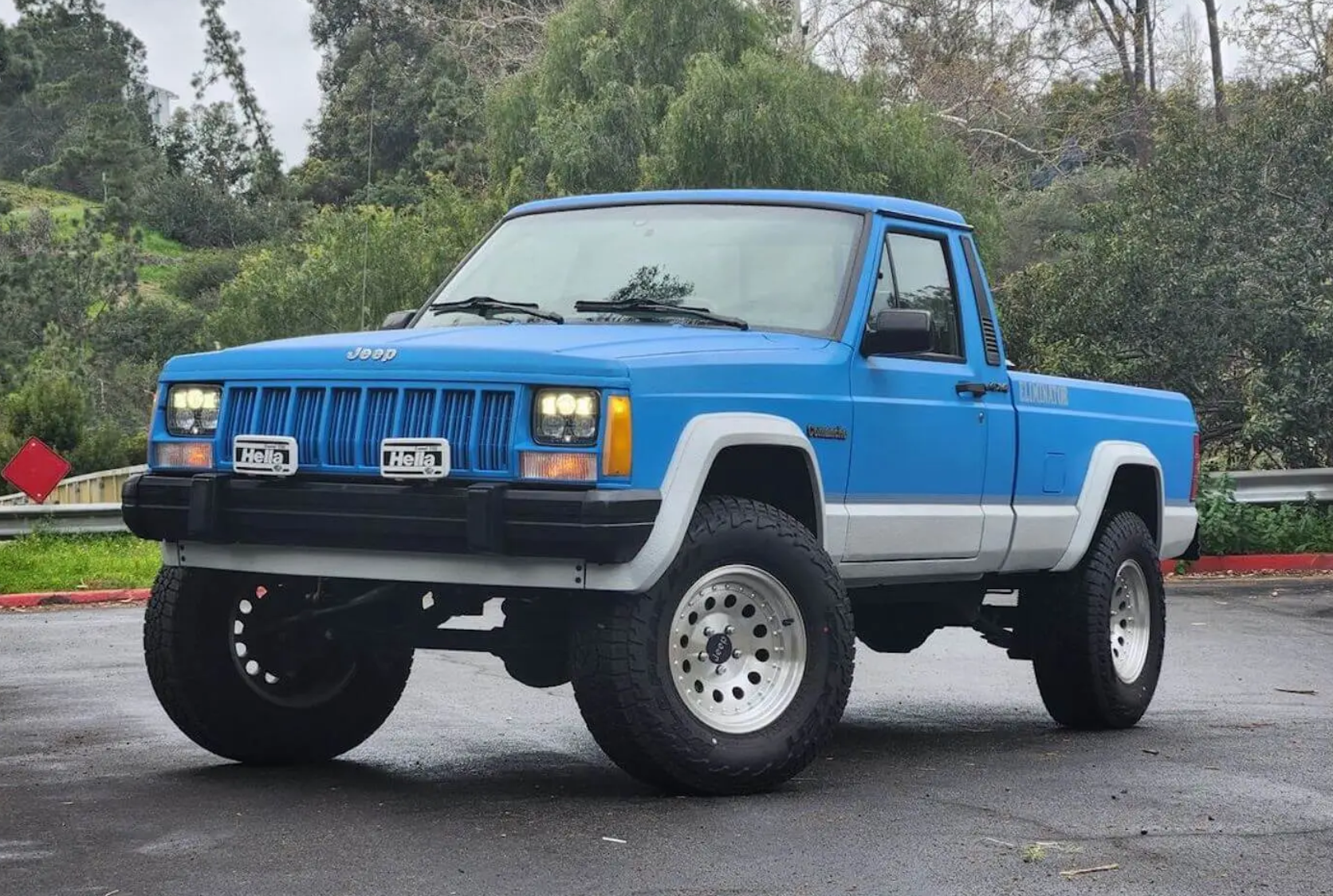 jeep comanche